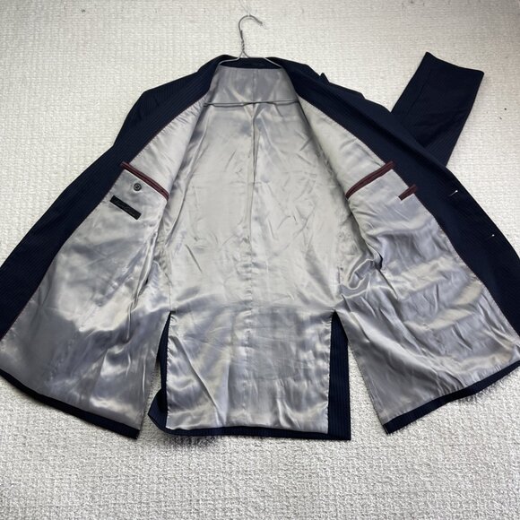 Kenneth Cole Mens 2 Piece Suit Blazer 40 R / Pants 34R Navy Blue Pine Striped - Picture 7 of 16